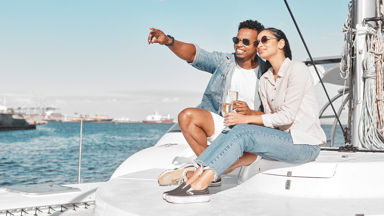 Couple sur un bateau